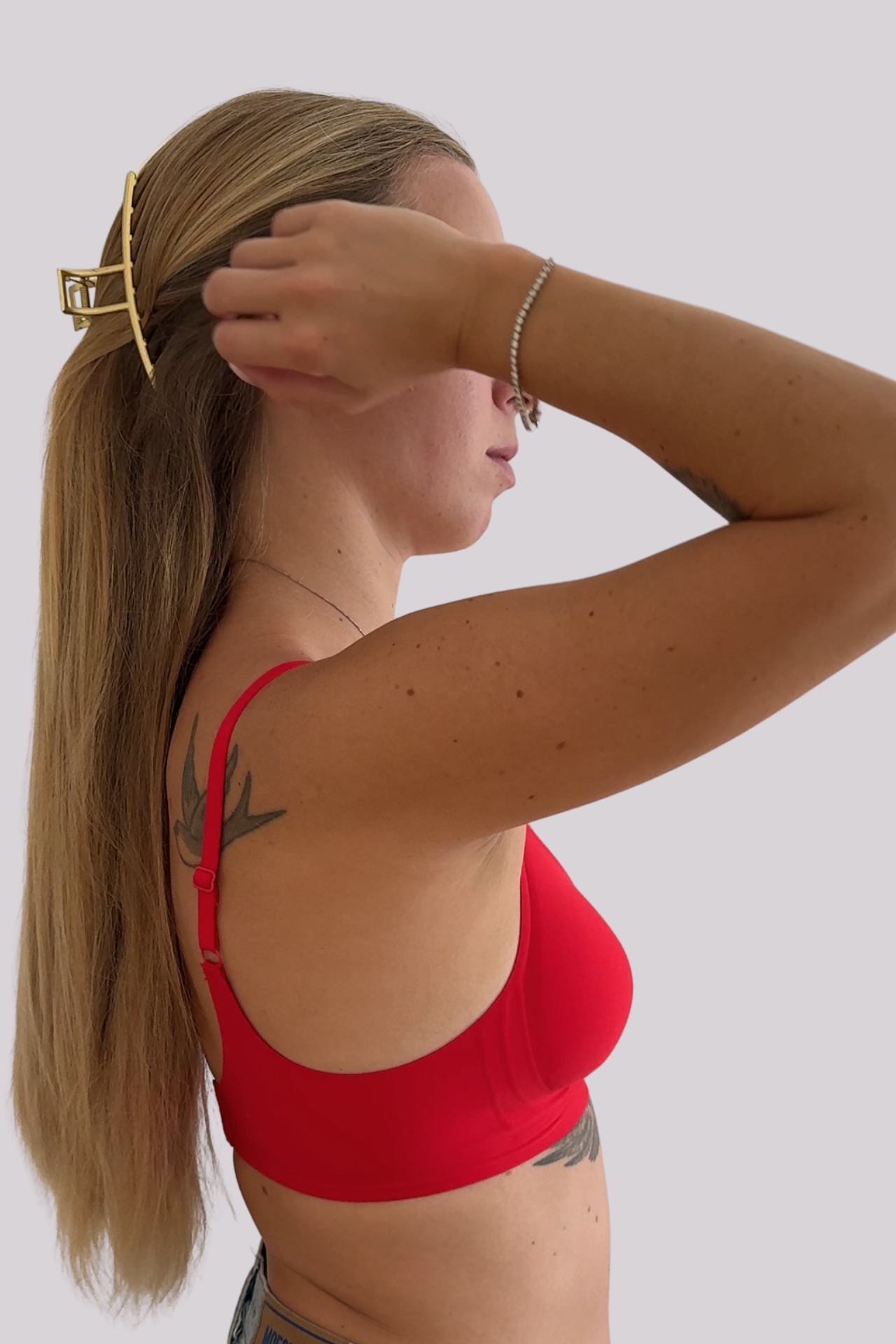 Bezešvá podprsenka ČERVENÁ